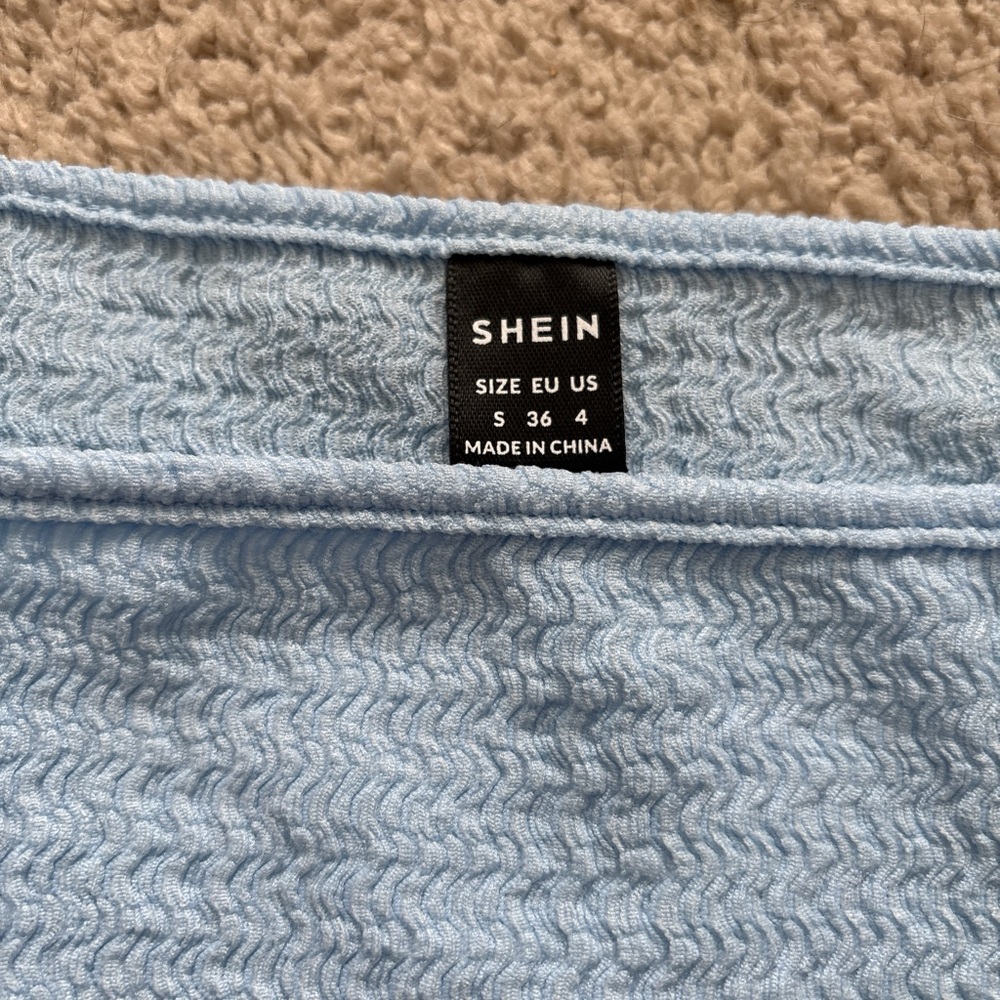 SHEIN Blue Fitted Ruffled Cap Sleeve Blouse - Picture 2 of 3